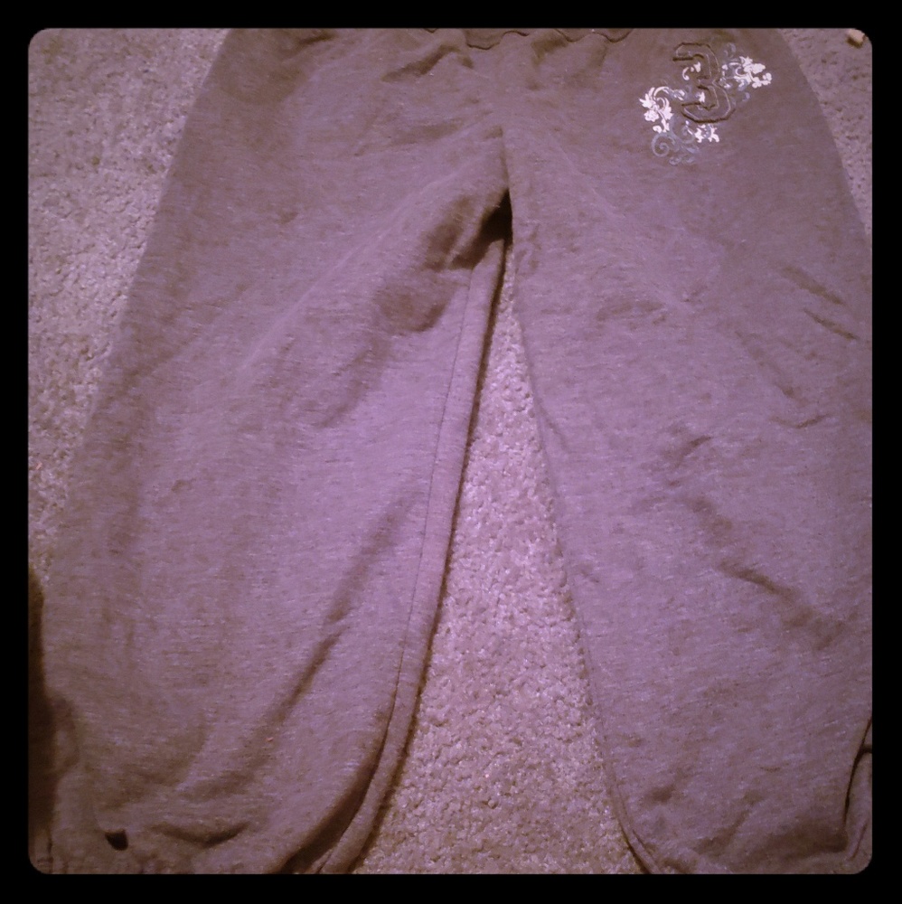 Mossimo Size Large EUC